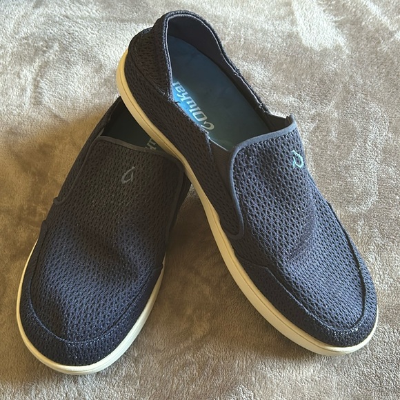 Men's size  8 Olukai  slip ons sneakers navy blue comfortable mesh style - Picture 1 of 14